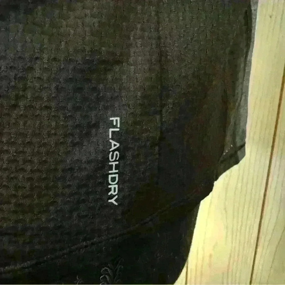 Northface Flashdry Workout Tops - Picture 6 of 7